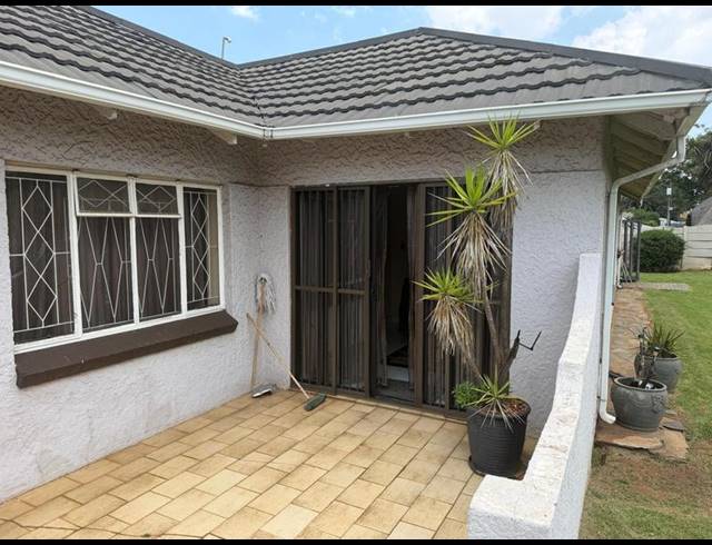 2 BEDROOM PROPERTY TO RENT IN WYCHWOOD